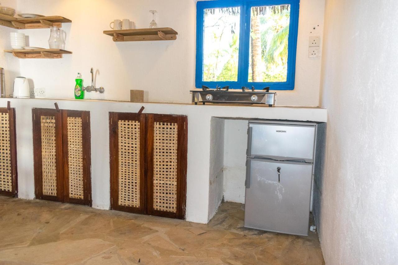 Hibiscus Beach House Pangani エクステリア 写真